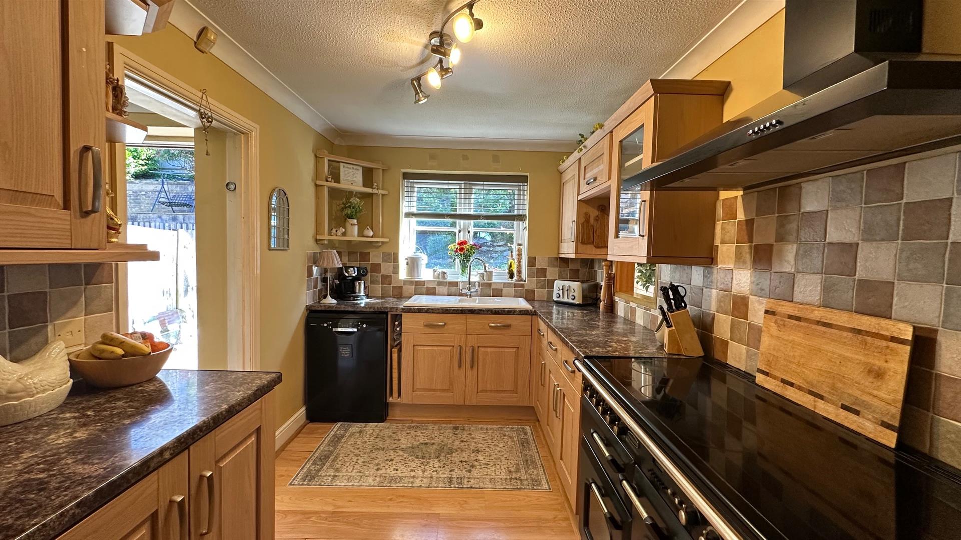 Hoover Close, St. Leonards-On-Sea